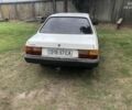 Белый Ауди 80, объемом двигателя 1.8 л и пробегом 321 тыс. км за 716 $, фото 2 на Automoto.ua