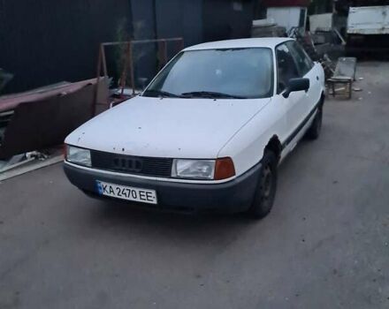 Белый Ауди 80, объемом двигателя 1.8 л и пробегом 77 тыс. км за 1250 $, фото 1 на Automoto.ua