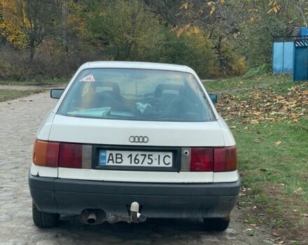 Белый Ауди 80, объемом двигателя 1.8 л и пробегом 600 тыс. км за 1050 $, фото 5 на Automoto.ua