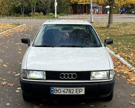 Білий Ауді 80, об'ємом двигуна 1.8 л та пробігом 300 тис. км за 1750 $, фото 1 на Automoto.ua