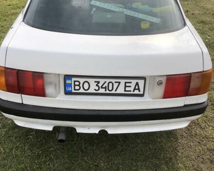 Белый Ауди 80, объемом двигателя 1.8 л и пробегом 380 тыс. км за 1666 $, фото 2 на Automoto.ua