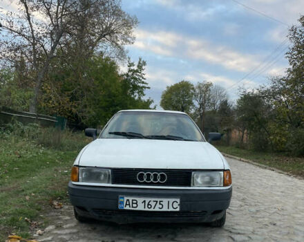 Белый Ауди 80, объемом двигателя 1.78 л и пробегом 600 тыс. км за 1050 $, фото 2 на Automoto.ua