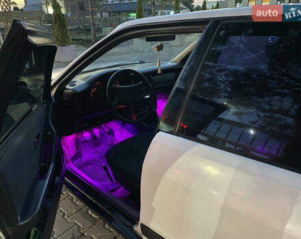 Білий Ауді 80, об'ємом двигуна 1.8 л та пробігом 300 тис. км за 1750 $, фото 5 на Automoto.ua