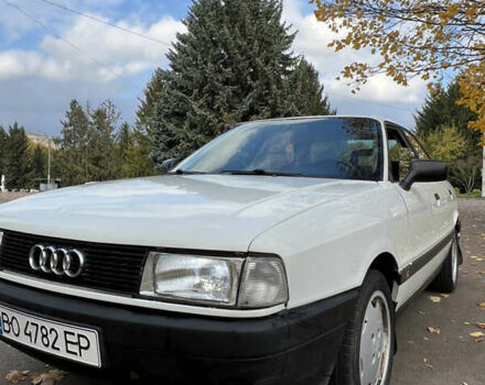 Білий Ауді 80, об'ємом двигуна 1.8 л та пробігом 300 тис. км за 1750 $, фото 3 на Automoto.ua