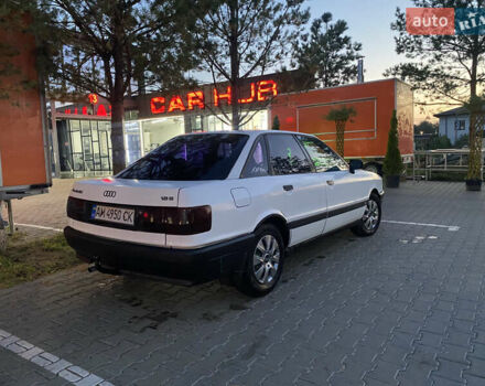 Білий Ауді 80, об'ємом двигуна 1.8 л та пробігом 300 тис. км за 1750 $, фото 9 на Automoto.ua