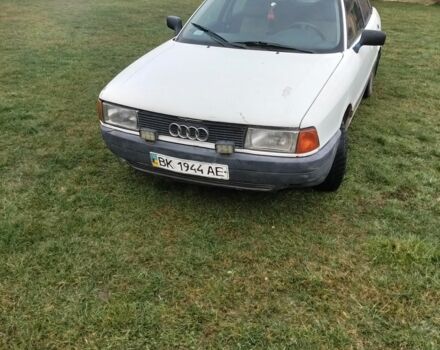 Белый Ауди 80, объемом двигателя 0 л и пробегом 400 тыс. км за 650 $, фото 3 на Automoto.ua