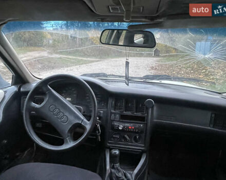 Белый Ауди 80, объемом двигателя 1.78 л и пробегом 600 тыс. км за 1050 $, фото 7 на Automoto.ua