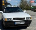 Белый Ауди 80, объемом двигателя 1.6 л и пробегом 300 тыс. км за 1900 $, фото 1 на Automoto.ua