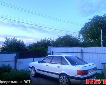 Білий Ауді 80, об'ємом двигуна 1.8 л та пробігом 0 тис. км за 1800 $, фото 1 на Automoto.ua