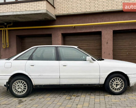 Белый Ауди 80, объемом двигателя 1.78 л и пробегом 418 тыс. км за 1750 $, фото 13 на Automoto.ua