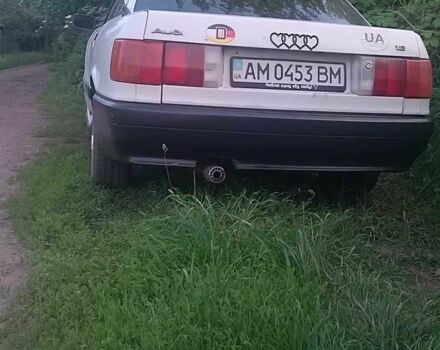 Белый Ауди 80, объемом двигателя 1.8 л и пробегом 280 тыс. км за 1409 $, фото 1 на Automoto.ua