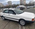 Белый Ауди 80, объемом двигателя 1.8 л и пробегом 200 тыс. км за 1400 $, фото 1 на Automoto.ua