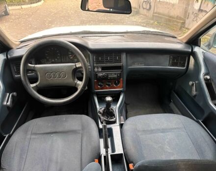 Белый Ауди 80, объемом двигателя 1.8 л и пробегом 200 тыс. км за 1400 $, фото 6 на Automoto.ua