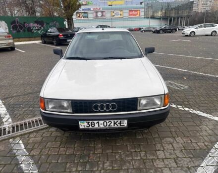 Белый Ауди 80, объемом двигателя 1.8 л и пробегом 200 тыс. км за 1400 $, фото 7 на Automoto.ua