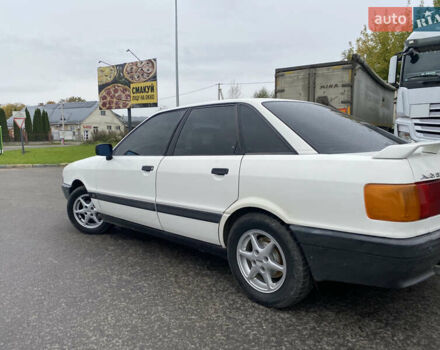 Белый Ауди 80, объемом двигателя 1.8 л и пробегом 368 тыс. км за 1999 $, фото 5 на Automoto.ua