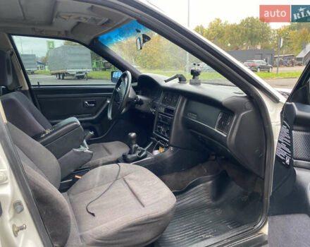 Белый Ауди 80, объемом двигателя 1.8 л и пробегом 368 тыс. км за 1800 $, фото 10 на Automoto.ua