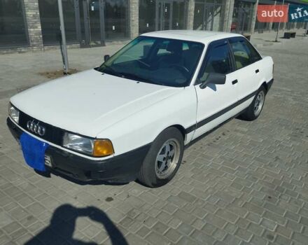 Белый Ауди 80, объемом двигателя 1.9 л и пробегом 370 тыс. км за 2200 $, фото 7 на Automoto.ua