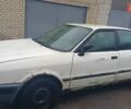 Белый Ауди 80, объемом двигателя 2 л и пробегом 320 тыс. км за 450 $, фото 3 на Automoto.ua
