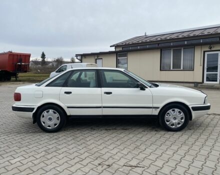 Білий Ауді 80, об'ємом двигуна 1.9 л та пробігом 300 тис. км за 3400 $, фото 5 на Automoto.ua