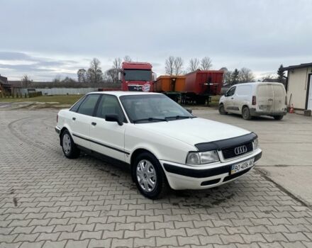 Білий Ауді 80, об'ємом двигуна 1.9 л та пробігом 300 тис. км за 3400 $, фото 6 на Automoto.ua