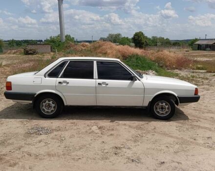 Білий Ауді 80, об'ємом двигуна 1.8 л та пробігом 150 тис. км за 650 $, фото 1 на Automoto.ua