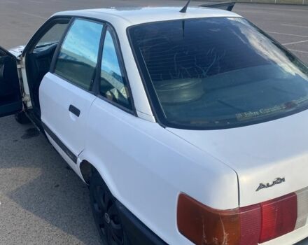 Белый Ауди 80, объемом двигателя 1.8 л и пробегом 2 тыс. км за 1681 $, фото 1 на Automoto.ua