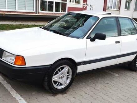 Ауді 80 1987 у Чернівцях на Automoto.ua Білий Ауді 80, об'ємом двигуна 1.78 л та пробігом 180 тис. км за 3400 $, фото 1 на Automoto.ua
