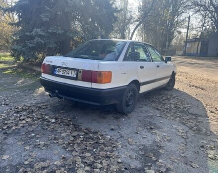 Белый Ауди 80, объемом двигателя 1.8 л и пробегом 325 тыс. км за 1400 $, фото 1 на Automoto.ua
