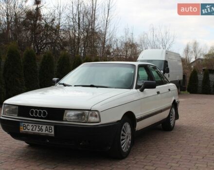 Белый Ауди 80, объемом двигателя 1.76 л и пробегом 302 тыс. км за 1450 $, фото 1 на Automoto.ua
