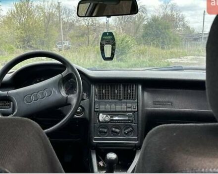 Белый Ауди 80, объемом двигателя 1.8 л и пробегом 497 тыс. км за 1715 $, фото 1 на Automoto.ua