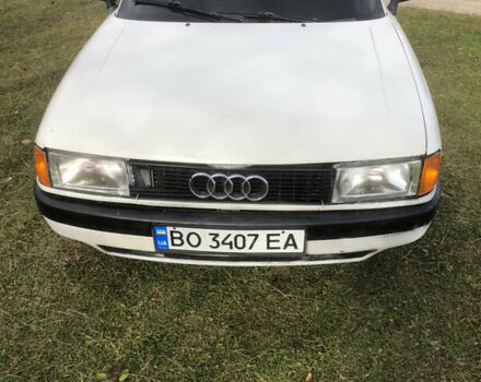 Белый Ауди 80, объемом двигателя 1.8 л и пробегом 380 тыс. км за 1666 $, фото 1 на Automoto.ua