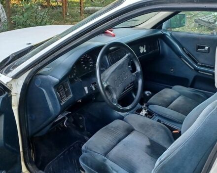 Білий Ауді 80, об'ємом двигуна 1.6 л та пробігом 400 тис. км за 1074 $, фото 1 на Automoto.ua