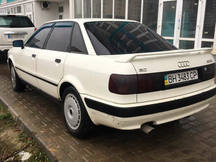 Белый Ауди 80, объемом двигателя 0 л и пробегом 260 тыс. км за 2700 $, фото 1 на Automoto.ua