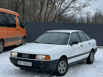 Білий Ауді 80, об'ємом двигуна 1.8 л та пробігом 389 тис. км за 1350 $, фото 1 на Automoto.ua