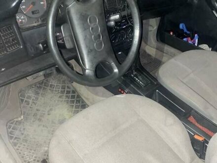 Белый Ауди 80, объемом двигателя 1.8 л и пробегом 403 тыс. км за 1789 $, фото 1 на Automoto.ua