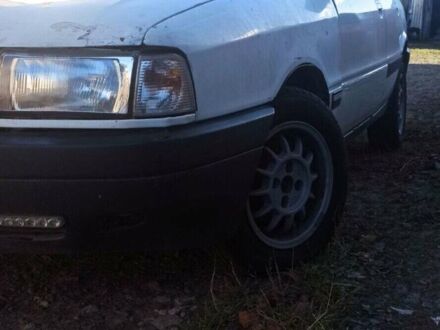 Білий Ауді 80, об'ємом двигуна 1.8 л та пробігом 270 тис. км за 1650 $, фото 1 на Automoto.ua
