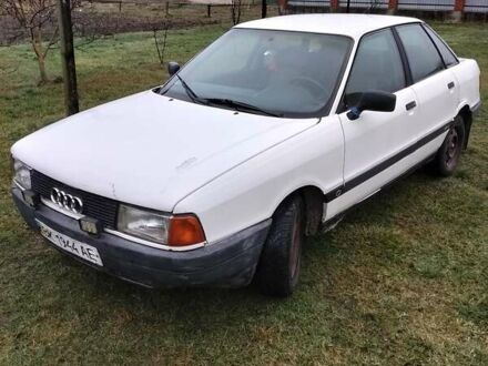 Білий Ауді 80, об'ємом двигуна 1.6 л та пробігом 400 тис. км за 650 $, фото 1 на Automoto.ua