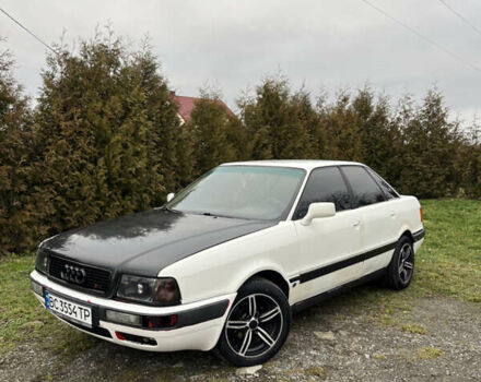 Белый Ауди 80, объемом двигателя 1.8 л и пробегом 312 тыс. км за 1400 $, фото 1 на Automoto.ua