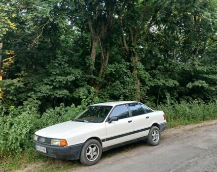 Белый Ауди 80, объемом двигателя 1.78 л и пробегом 378 тыс. км за 1400 $, фото 1 на Automoto.ua