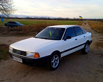 Белый Ауди 80, объемом двигателя 1.8 л и пробегом 0 тыс. км за 2290 $, фото 1 на Automoto.ua