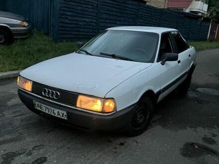 Білий Ауді 80, об'ємом двигуна 1.6 л та пробігом 333 тис. км за 800 $, фото 1 на Automoto.ua