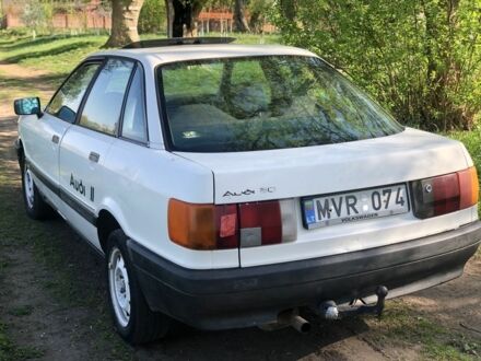 Ауді 80 1990 у Костополе на Automoto.ua Білий Ауді 80, об'ємом двигуна 0 л та пробігом 300 тис. км за 799 $, фото 1 на Automoto.ua
