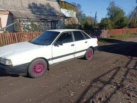 Ауди 80 1990 в Хмельницком на Automoto.ua Белый Ауди 80, объемом двигателя 0 л и пробегом 295 тыс. км за 800 $, фото 1 на Automoto.ua