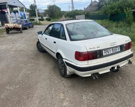 Белый Ауди 80, объемом двигателя 1.9 л и пробегом 300 тыс. км за 900 $, фото 1 на Automoto.ua