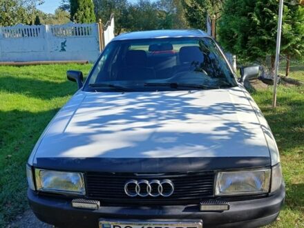 Білий Ауді 80, об'ємом двигуна 1.8 л та пробігом 376 тис. км за 1500 $, фото 1 на Automoto.ua