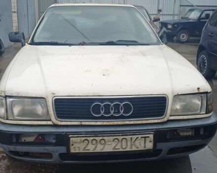 Белый Ауди 80, объемом двигателя 2 л и пробегом 325 тыс. км за 550 $, фото 1 на Automoto.ua