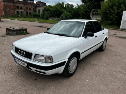 Ауди 80 1992 в Чернигове на Automoto.ua Белый Ауди 80, объемом двигателя 2 л и пробегом 438 тыс. км за 3000 $, фото 1 на Automoto.ua