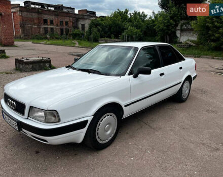 Белый Ауди 80, объемом двигателя 1.98 л и пробегом 438 тыс. км за 2750 $, фото 1 на Automoto.ua