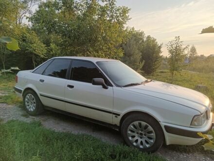 Білий Ауді 80, об'ємом двигуна 2 л та пробігом 399 тис. км за 2000 $, фото 1 на Automoto.ua