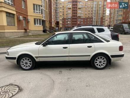 Ауди 80 1994 в Тернополе на Automoto.ua Белый Ауди 80, объемом двигателя 1.9 л и пробегом 300 тыс. км за 3400 $, фото 1 на Automoto.ua